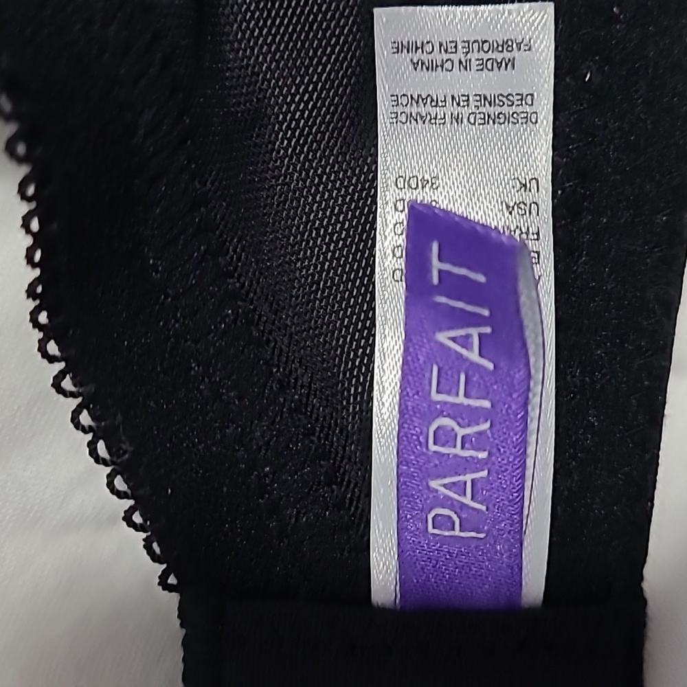 Underwire Bra - Picture 7 of 9